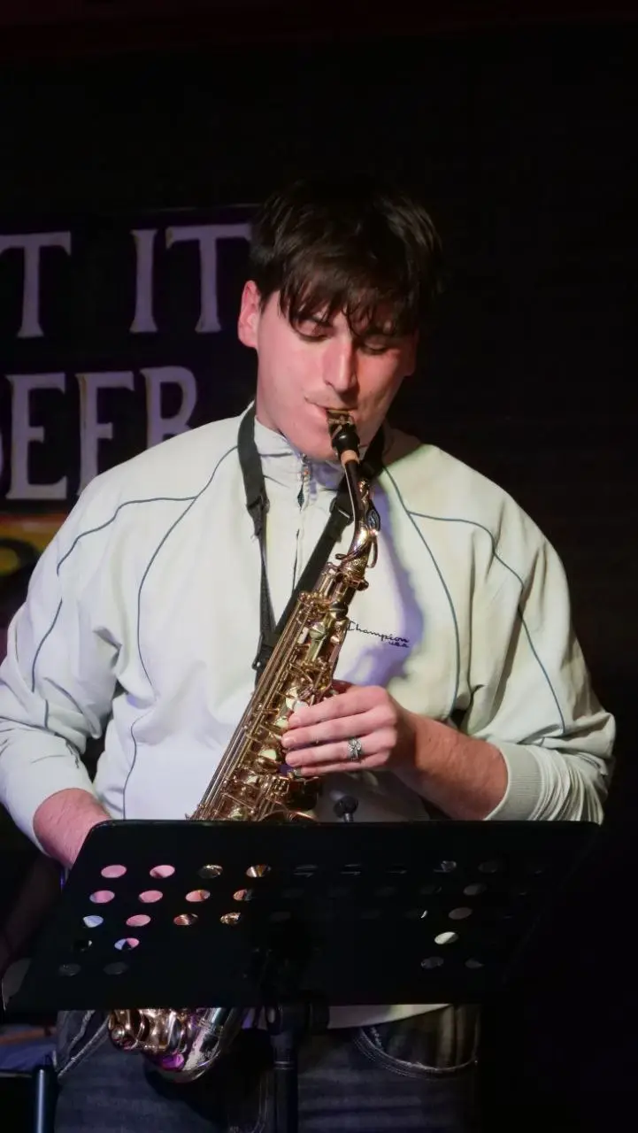 photo 2025 04 15 19 14 44 (2)