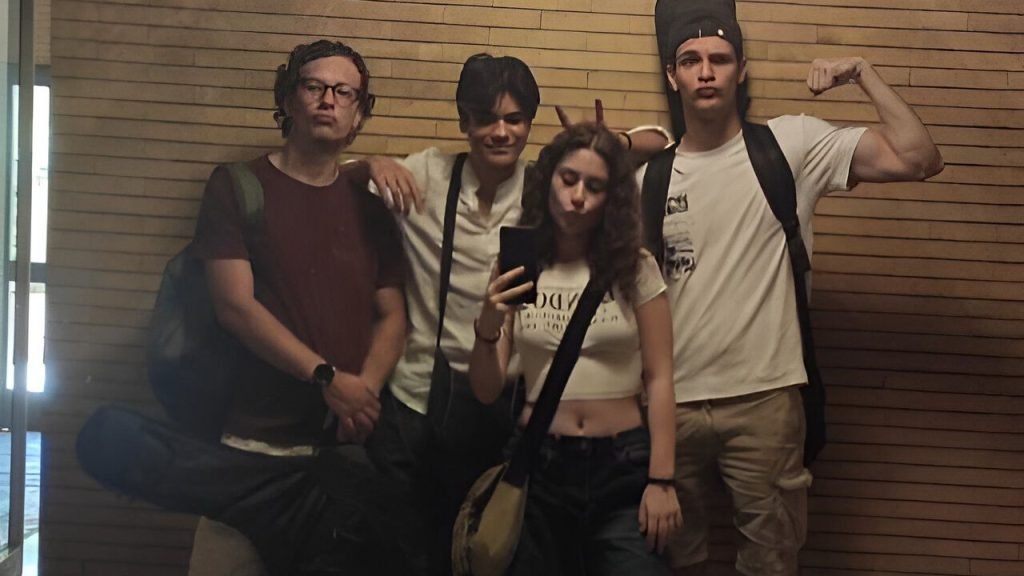 xlr3cpwar4ud alchifoto